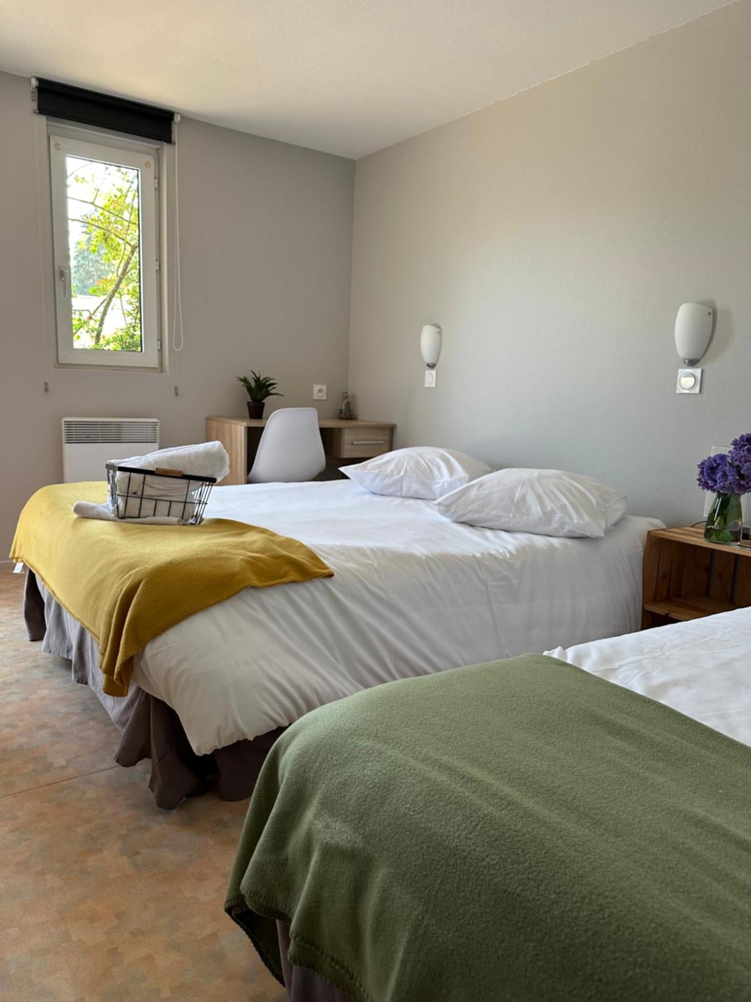 Du Cote De Chez Sam Hotel Andelaroche Екстериор снимка